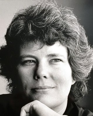 Vonda Neel McIntyre (1948 – 2019)