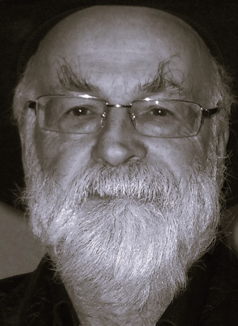 Terence David John Pratchett (1948 — 2015)